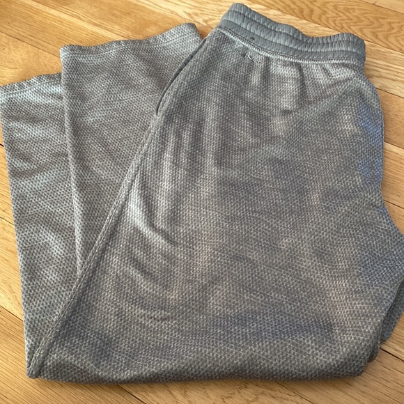 Reebok mens Identity Open Hem Training pants - Picture 3 of 3